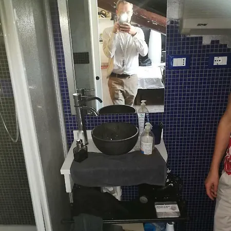 Mazzini Turín